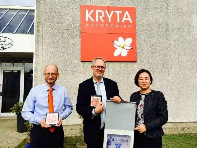 0004.webp.jpg 爱丫爱丫影院