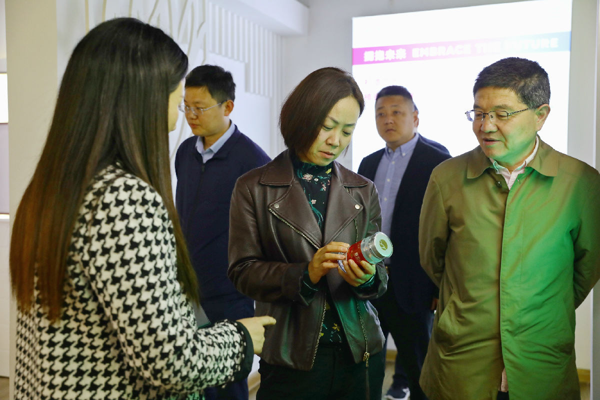 1.jpg 爱丫爱丫影院