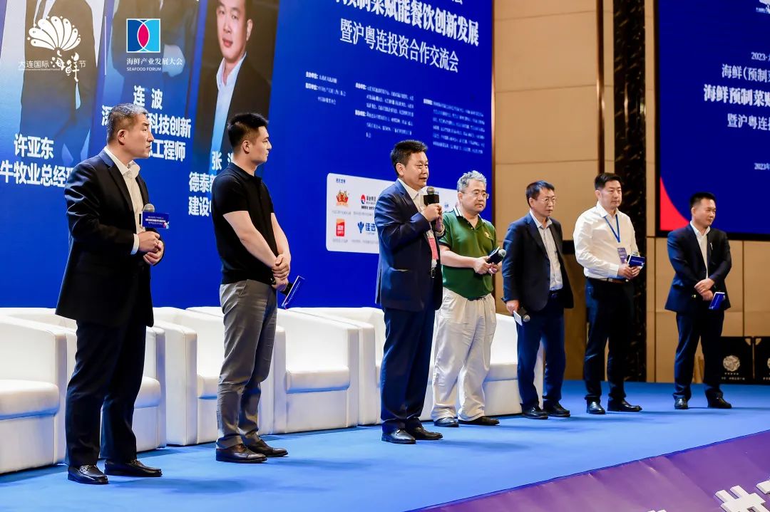 圆桌3.jpg 爱丫爱丫影院